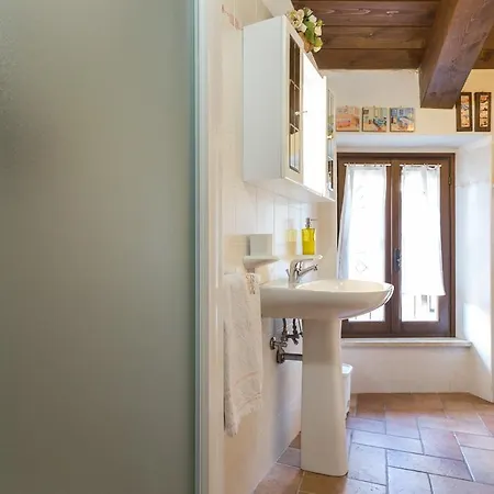 Bed & Breakfast A Casa Delle Fate 2*
