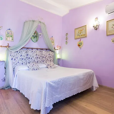 A Casa Delle Fate Alojamento de Acomodação e Pequeno-almoço Assisi